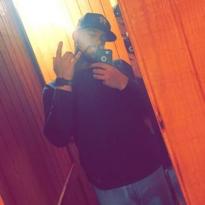 Meet your Posher, Jonathan